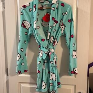 Hello kitty bathrobe size m